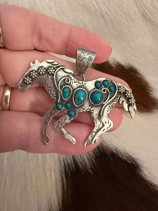 ❤️Kingman Turquoise Sterling Hand Stamped Statement Running Horse Pendant 2.41”W - Picture 7 of 12